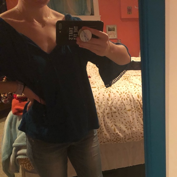 Dressy Blue Top - Picture 1 of 4